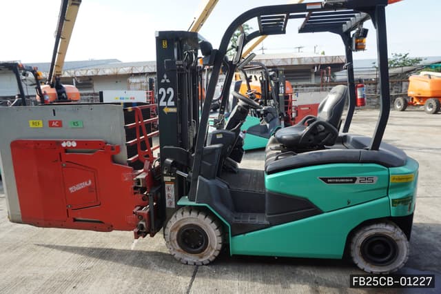 MITSUBISHI FB25CB