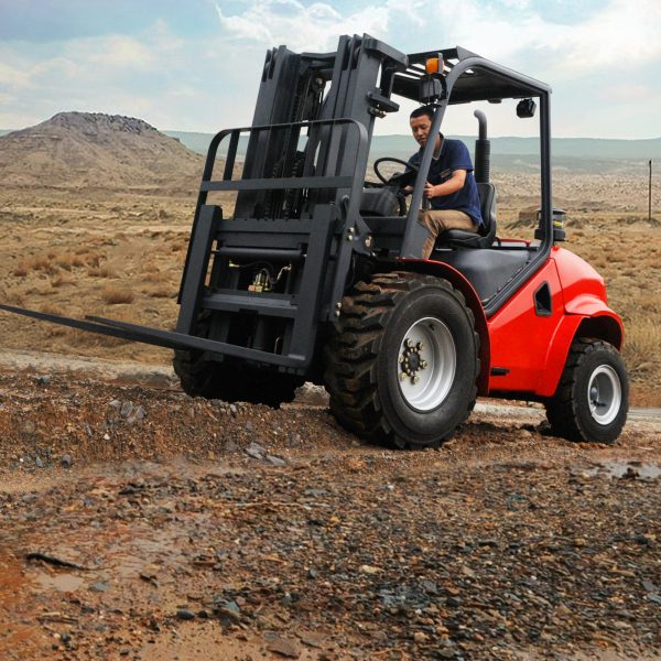 Maximal forklift rough terrain M series 2WD drive on rough soil floor